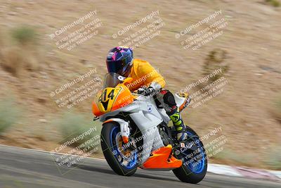 media/Jun-04-2022-WERA (Sat) [[b852bbbd55]]/Race 8 Superbike Expert Novice V7 HW/